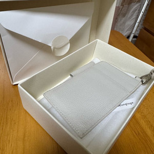 프로퍼빌롱잉즈 카드 목걸이 지갑