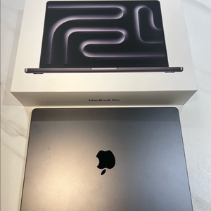 맥북프로 M4 14인치 24GB 1TB