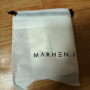 마르헨제이 클로버 애플레더 카드지갑 미개봉