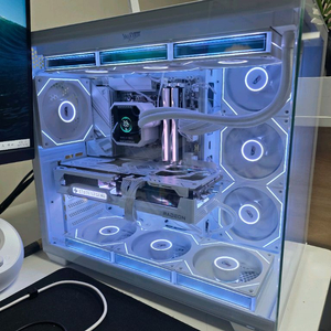 9600x / 9070 고성능 게이밍 PC /ddr5 32