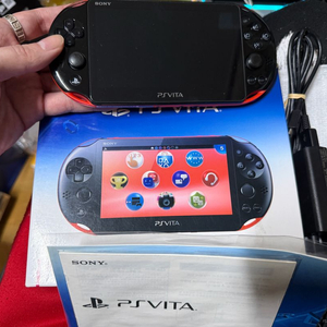 소니 ps vita (비타) 2세대 레드/블랙 게임기