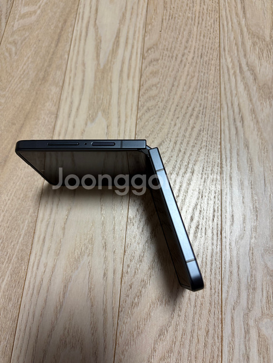 512기가 상태 완전좋은 제트플립7 블랙 팔아요--2