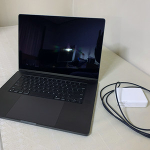 맥북프로 m4 16인치 24ram 516gb 블랙