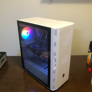 게이밍 컴퓨터 급처 rtx3060 + 9400F 상태좋음