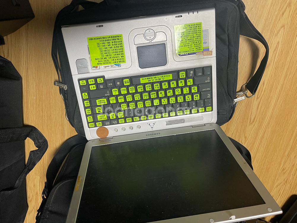 삼성 p30 노트북 팝니다--0