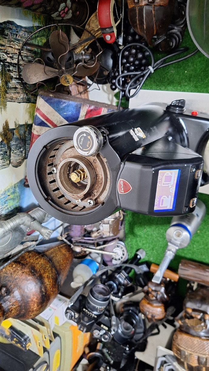 유레카 올림푸스75E. 커피분쇄기 이미지