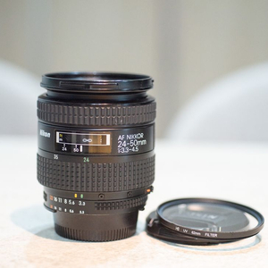 니콘 AF 24-50mm F3.3-4.5 (수동사용)