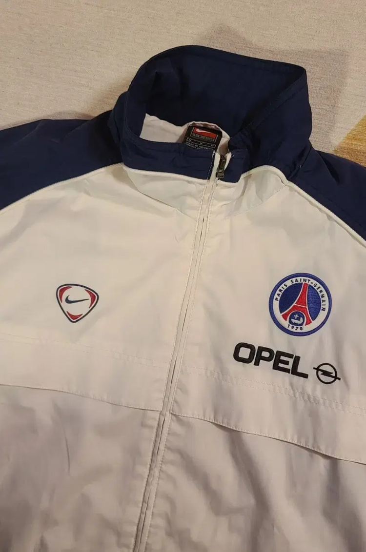 PSG 파리생제르망 빈티지 바람막이 레이팀 이미지