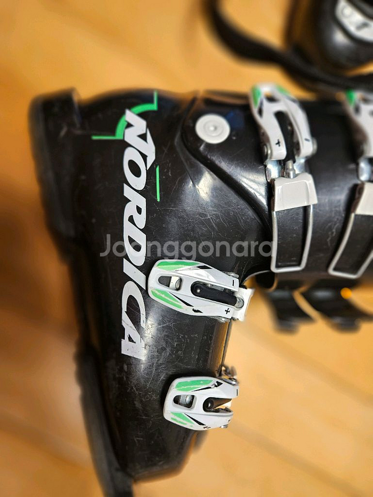 노르디카 스키부츠--1