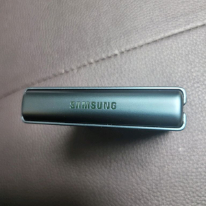 상태좋은 플립3 판매합니다.