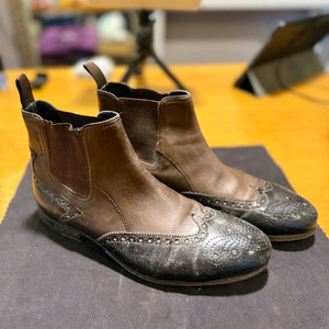 휴고보스 윙팁 브로그 첼시 남성 부츠 사이즈 41