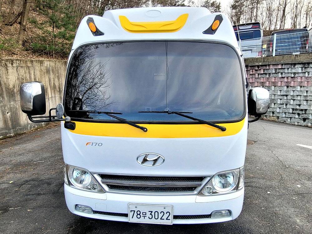 13년 뉴카운티2인승캠핑카(오토,4인구변가능)-전액할부됨 이미지