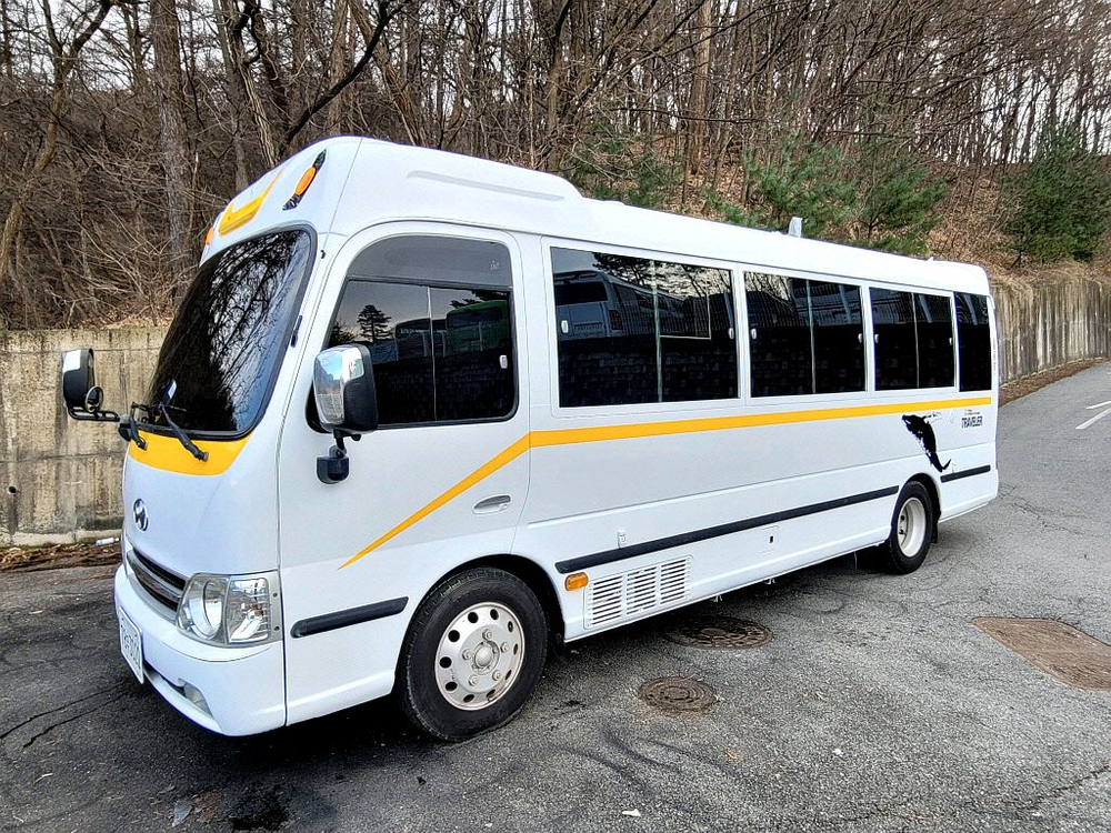 13년 뉴카운티2인승캠핑카(오토,4인구변가능)-전액할부됨 이미지