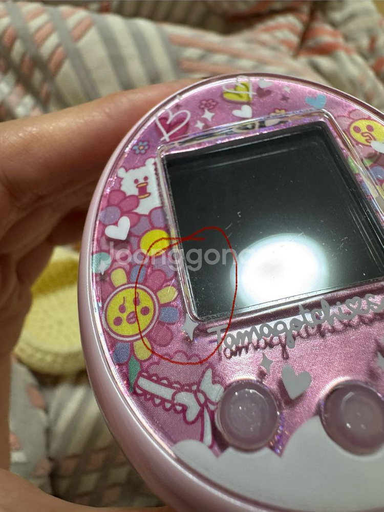 다마고치 썸 핑크 중고품 판매해요--3