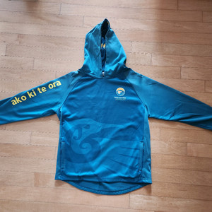 뉴질랜드 머레이스 배이 중학교 교복