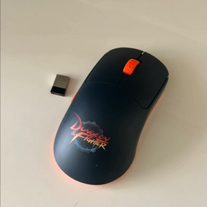 레이저 던전앤파이터 게이밍 마우스
