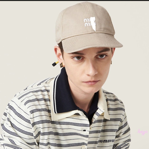 뮤 볼캡 베이지 이미지