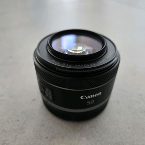 캐논 rf 50mm f1.8 렌즈 판매합니다. 50.8