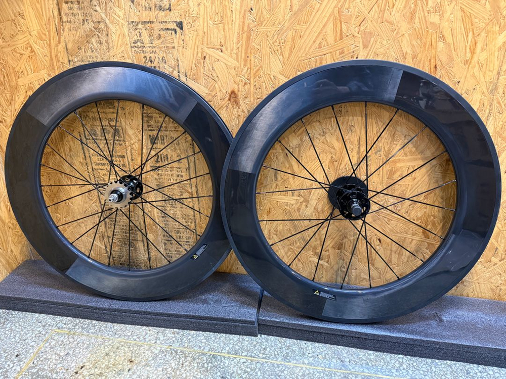 콤카스 88림 픽시휠셋 팝니다 이미지