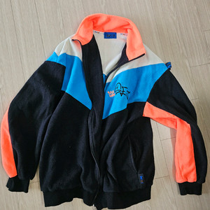 베베베베 주니어라인 bej 컬러 블록 트레이닝복 L