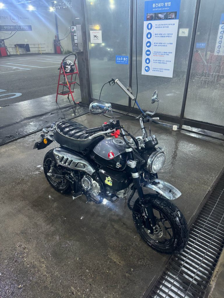 상태최상 혼다몽키 125cc 판매합니다--4