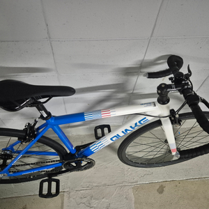 2025 삼천리 퀘이크 700c 픽시 자전거 팔아요