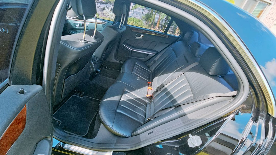 2016년형 벤츠 E300 자연흡기 마지막모델 판매합니다--6