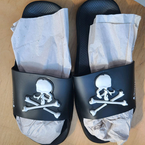 havaianas x mastermind 슬리퍼(블랙)