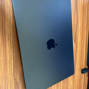 m4 맥북프로 14인치 1TB 24GB