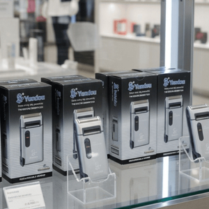 끝내주는 수입품 전기 면도기 새상품 220v 돼지코증정