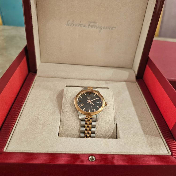 페라가모 시계--4