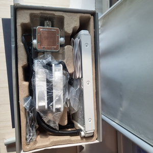 captain 240ex white 2열 수냉쿨러 - 5만 이미지