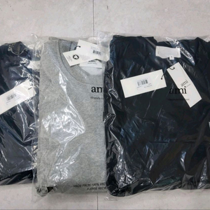 새상품 아미 AMI 맨투맨 스워트 셔츠