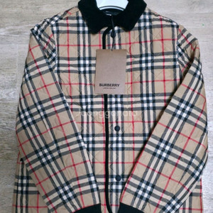 버버리 퀼팅 10y