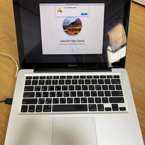맥북프로 2010 a1278부품용 판매(os미설치,작동됨)