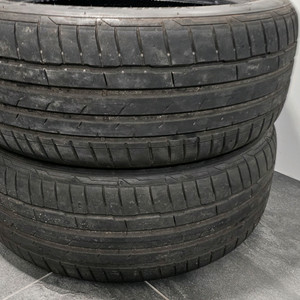 id4,q4한국 출고타이어 20인치