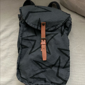 보보쇼즈 별무늬 백팩 배낭 가방 이미지