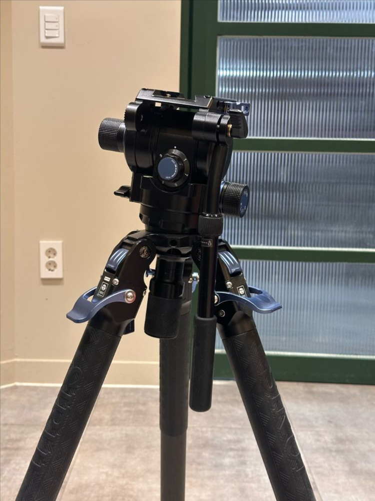 시루이 svt75 + svh15 비디오 삼각대 헤드 이미지