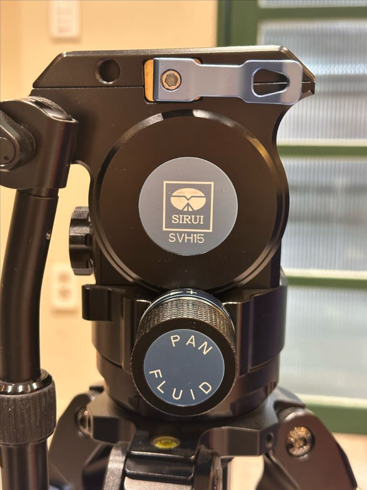 시루이 svt75 + svh15 비디오 삼각대 헤드 이미지