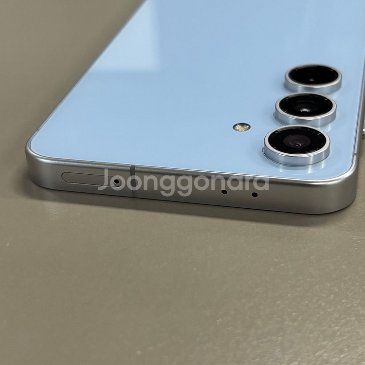 갤럭시S24FE 블루색상 256용량 25년11월개통 흠집 기스 일절없는 초SSS급 새상품컨디션 정상해지공기계--5