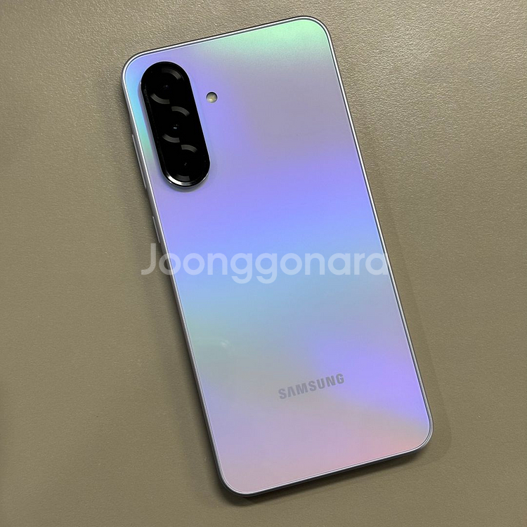 *새상품급* 갤럭시A36 화이트어썸색상 128용량 25년9월개통 흠집기스 일절 없는 초S급 단말기 정상해지공기계--0