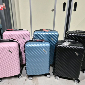 발렌티노루디 여행용캐리어 초특가 이미지
