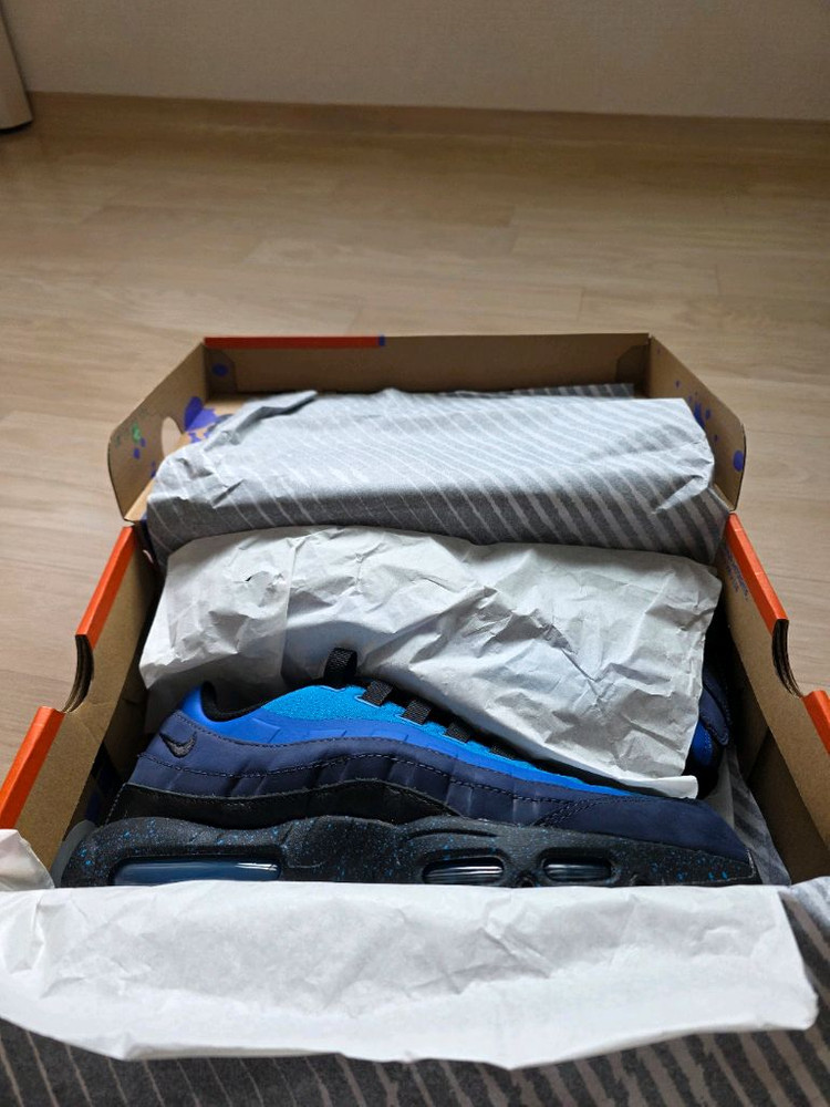 나이키 에어맥스95 SP 운동화 이미지