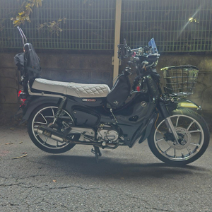 22년 슈퍼커브 블랙/풀배기(구변)/풀튜닝 급매 가격다운