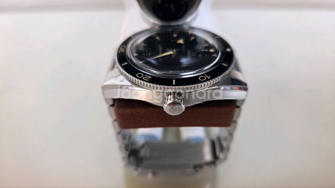 오메가 씨마스터 300 헤리티지 검판 민트급 중고 급매--1