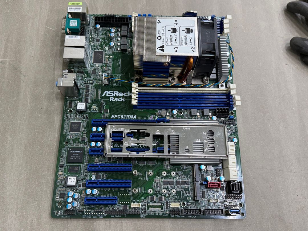 ASRock RACK EPC621D8A 제온 서버 메인보드 스케일러블 1~2세대용 이미지