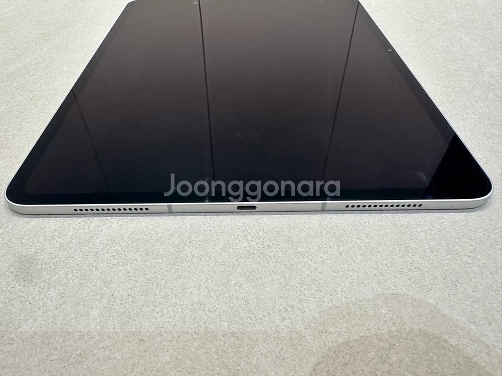 아이패드 프로 13 m4 1tb 셀룰러 제품 판매합니다--2