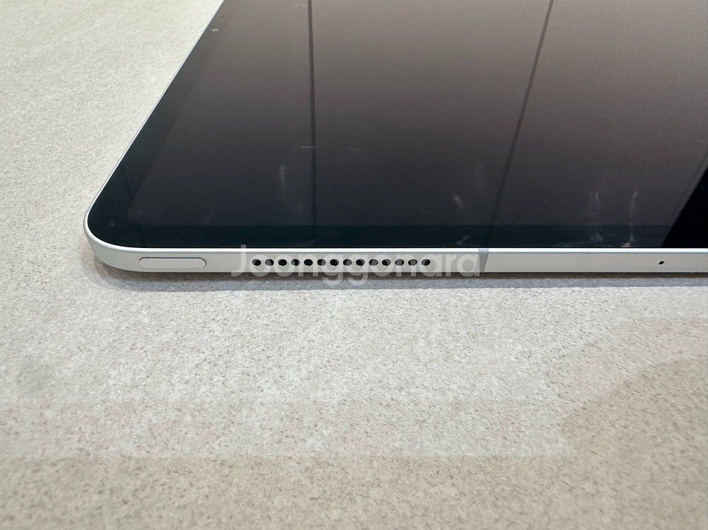 아이패드 프로 13 m4 1tb 셀룰러 제품 판매합니다--5