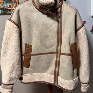 자라 무스탕 라지 새상품 품절대란 시어링