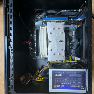 데스크탑 pc 팝니다 amd 5600g 삼성nvme 1tb 라데온 프로 wx3200